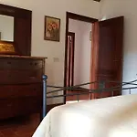 فندق مبيت وإفطار La Nussa Capolona