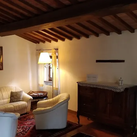 La Nussa Acomodação com café da manhã  Capolona