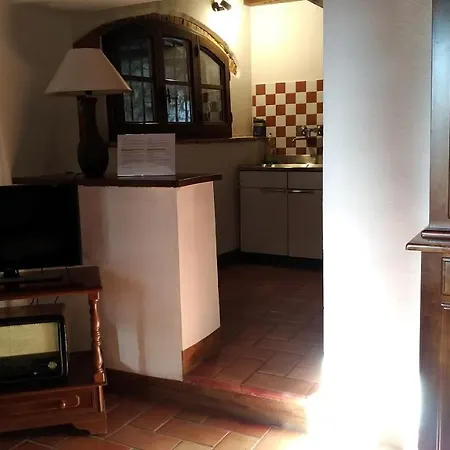 La Nussa Bed & Breakfast